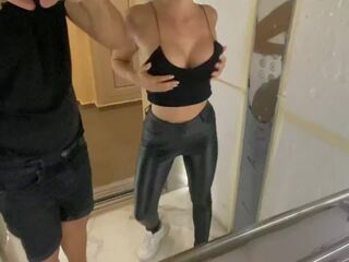 Elevator fuck with stranger was so passionate - Cock22squirt