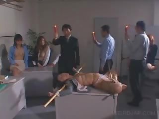 Japon x vergiye tabi film sperm değiştirme sauna ile outstanding balmumu damladı üzerinde onu vücut